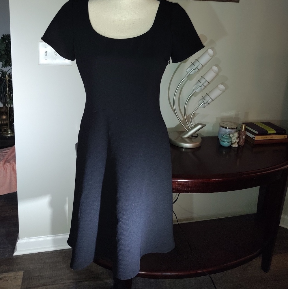 👑 Jones of New York black dress